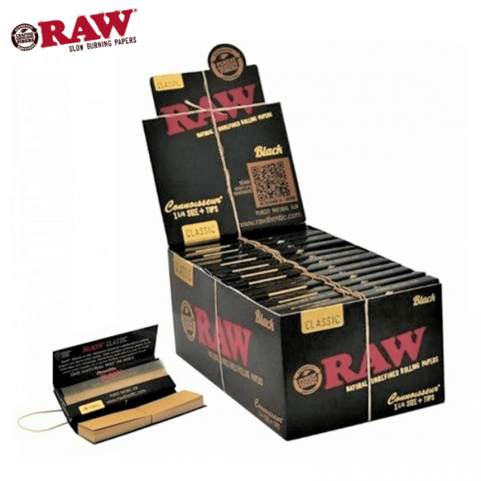 Raw Black Classic Connoisseur Papers W/ Tips 24CT/PK